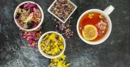 https://www.healthyfoodfactory.eu/upload/publish/68477/thumb/herbal-tea-near-bowls-dry-flowers-grey_658c4d3945e5c_260x135c.webp